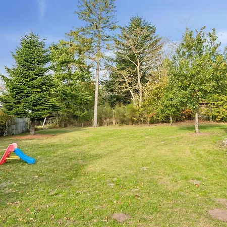 Casa de Férias Awesome In With 2 Bedrooms And Internet